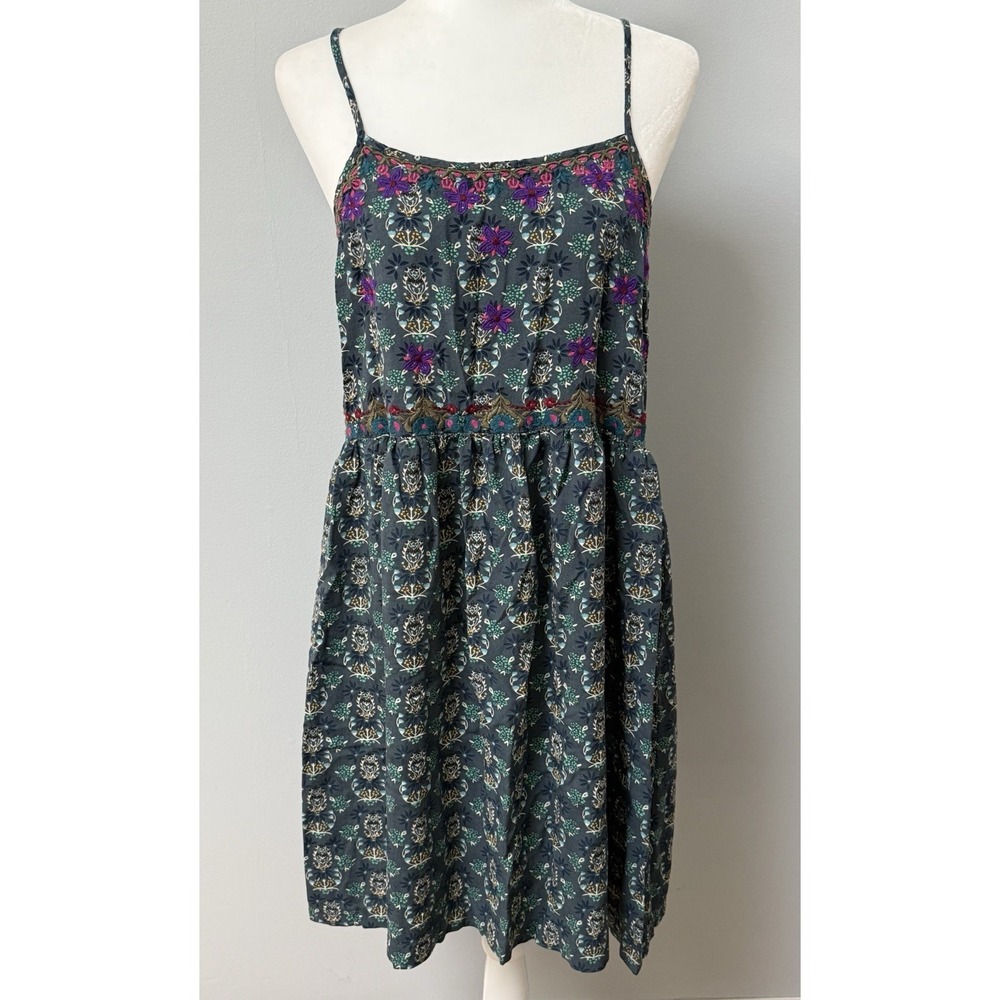 Natural Life Sara Embroidered Mini Dress Size M Floral Pockets Casual Boho Beach